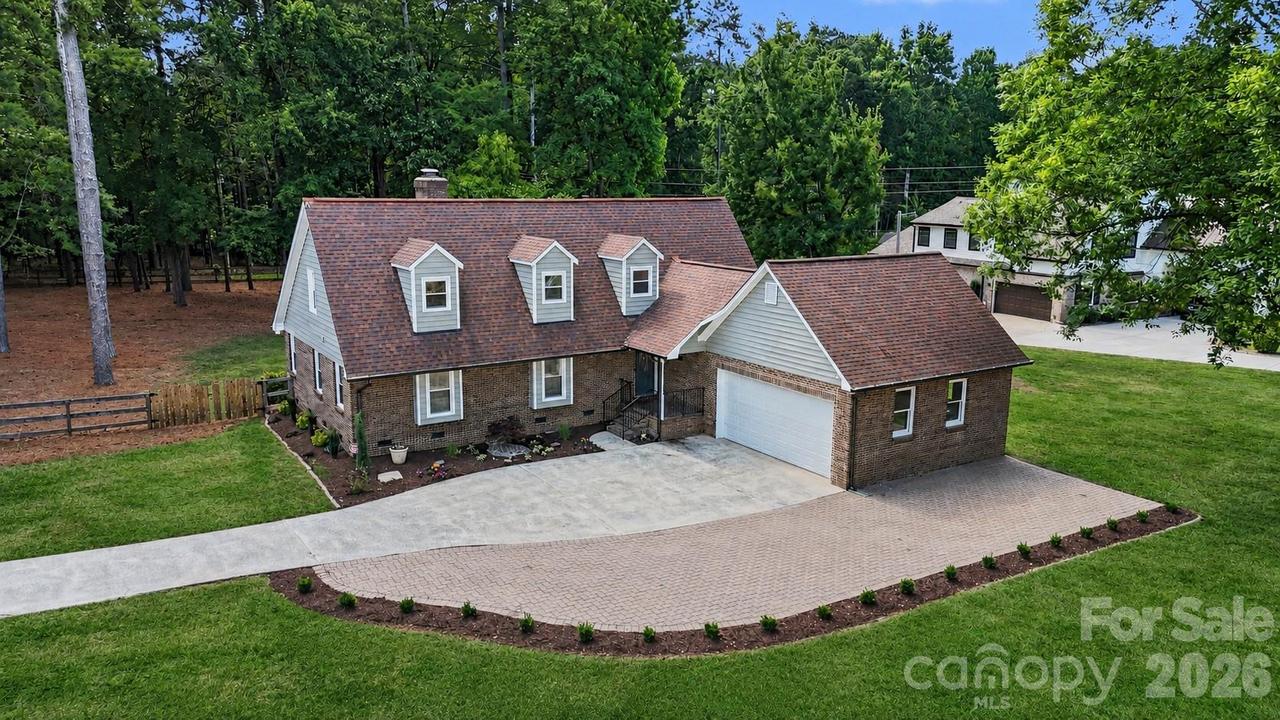 4724 Weddington Matthews Rd., Matthews, NC 28104