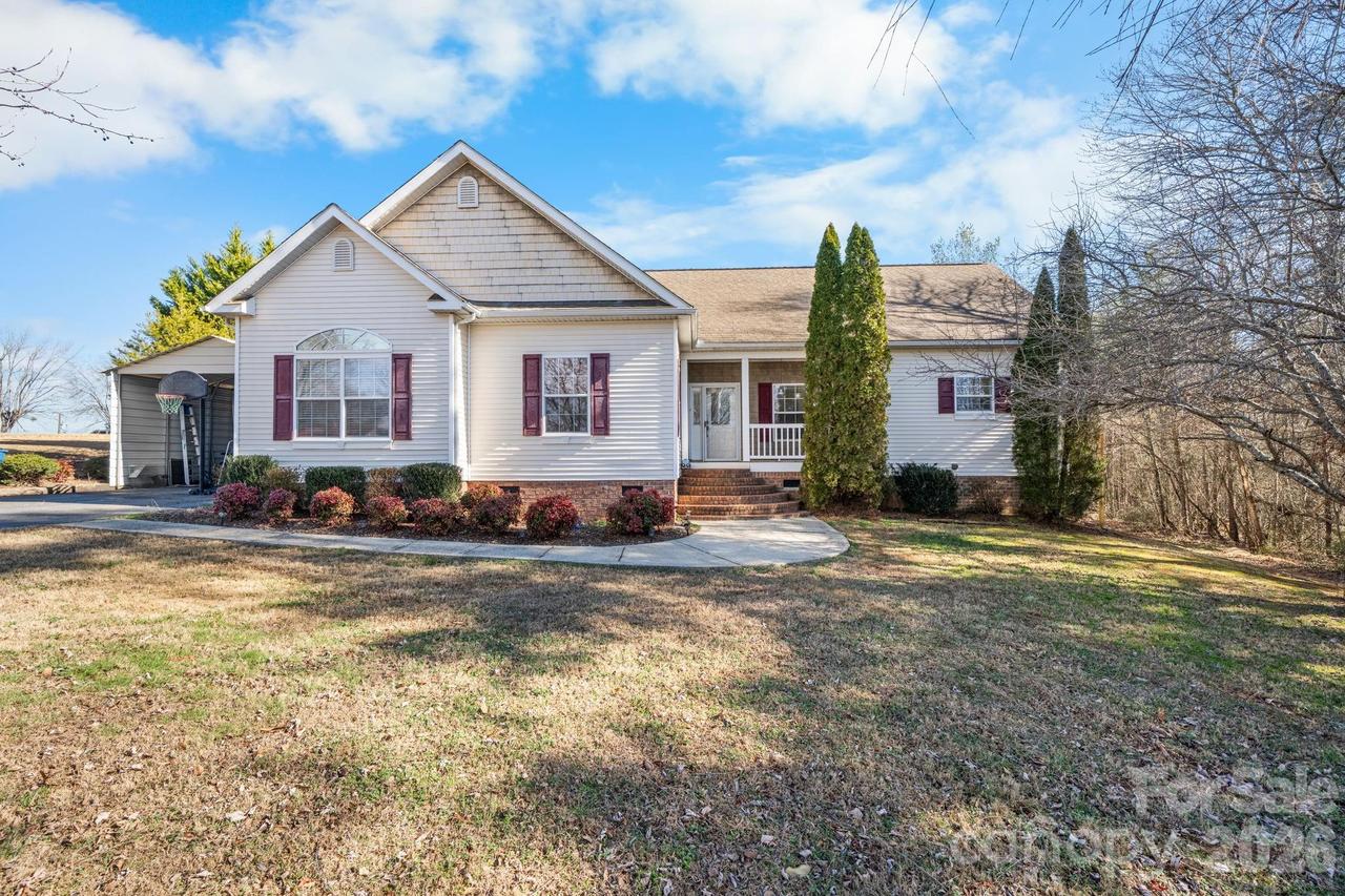 2533 Lail Rd., Morganton, NC 28655