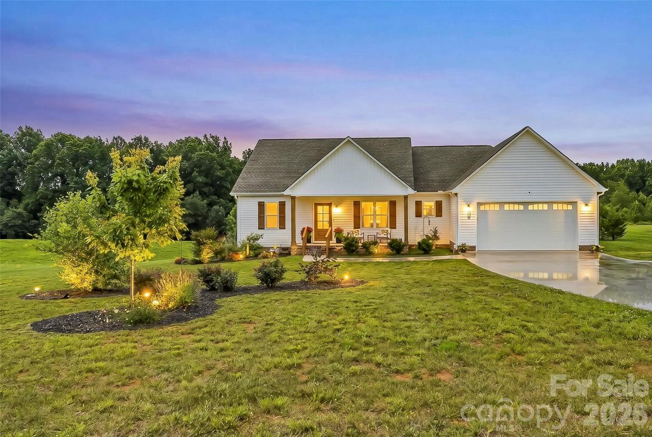 1459 Malden Ct., Crouse, NC 28033