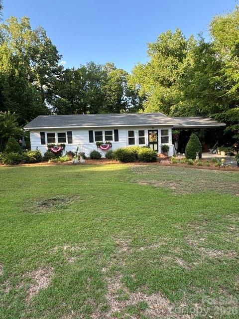 606 N Pine Ln., Wadesboro, NC 28170