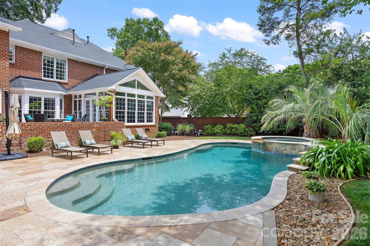 4533 Noras Path Rd., Charlotte, NC 28226