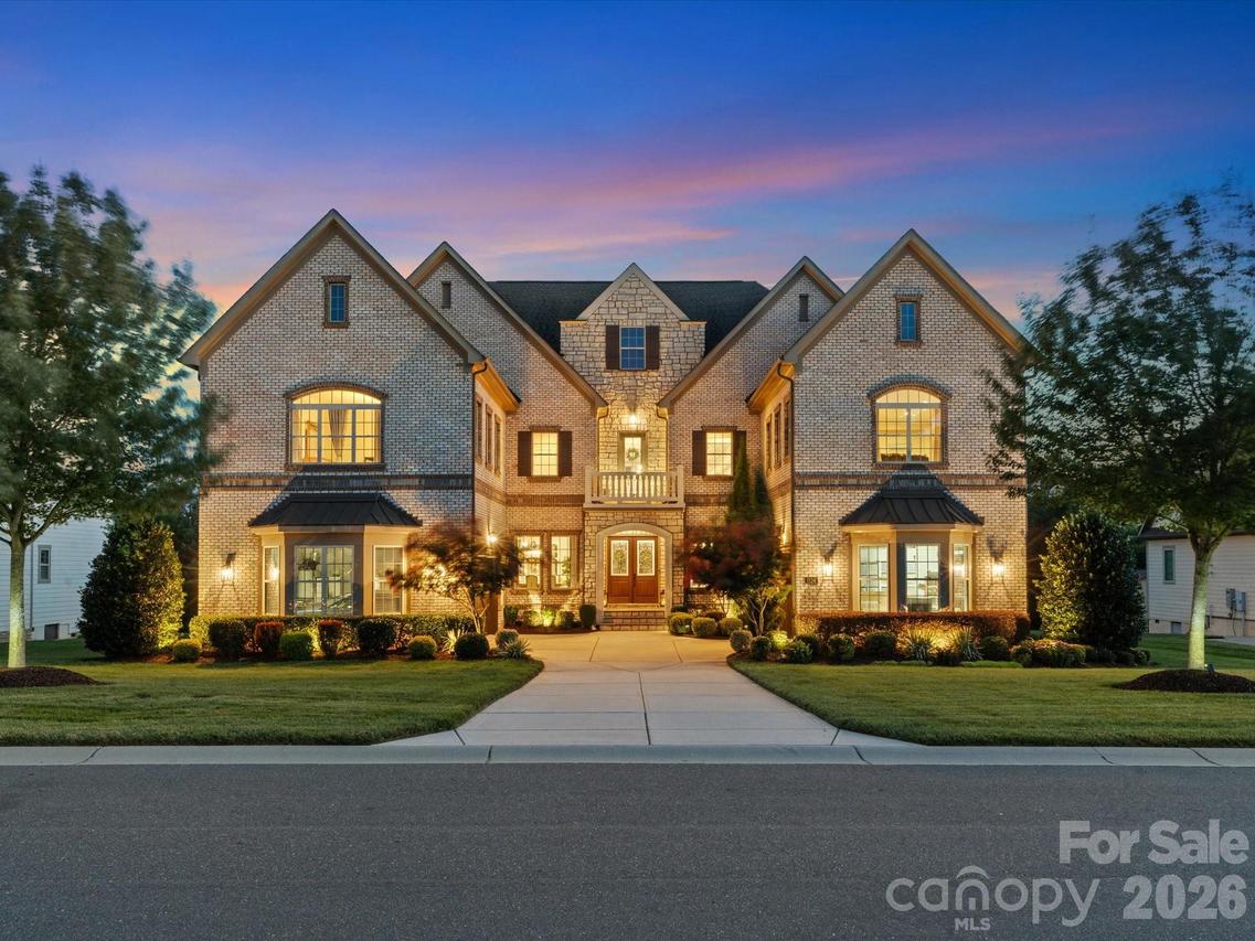 1124 Ladera Dr., Waxhaw, NC 28173