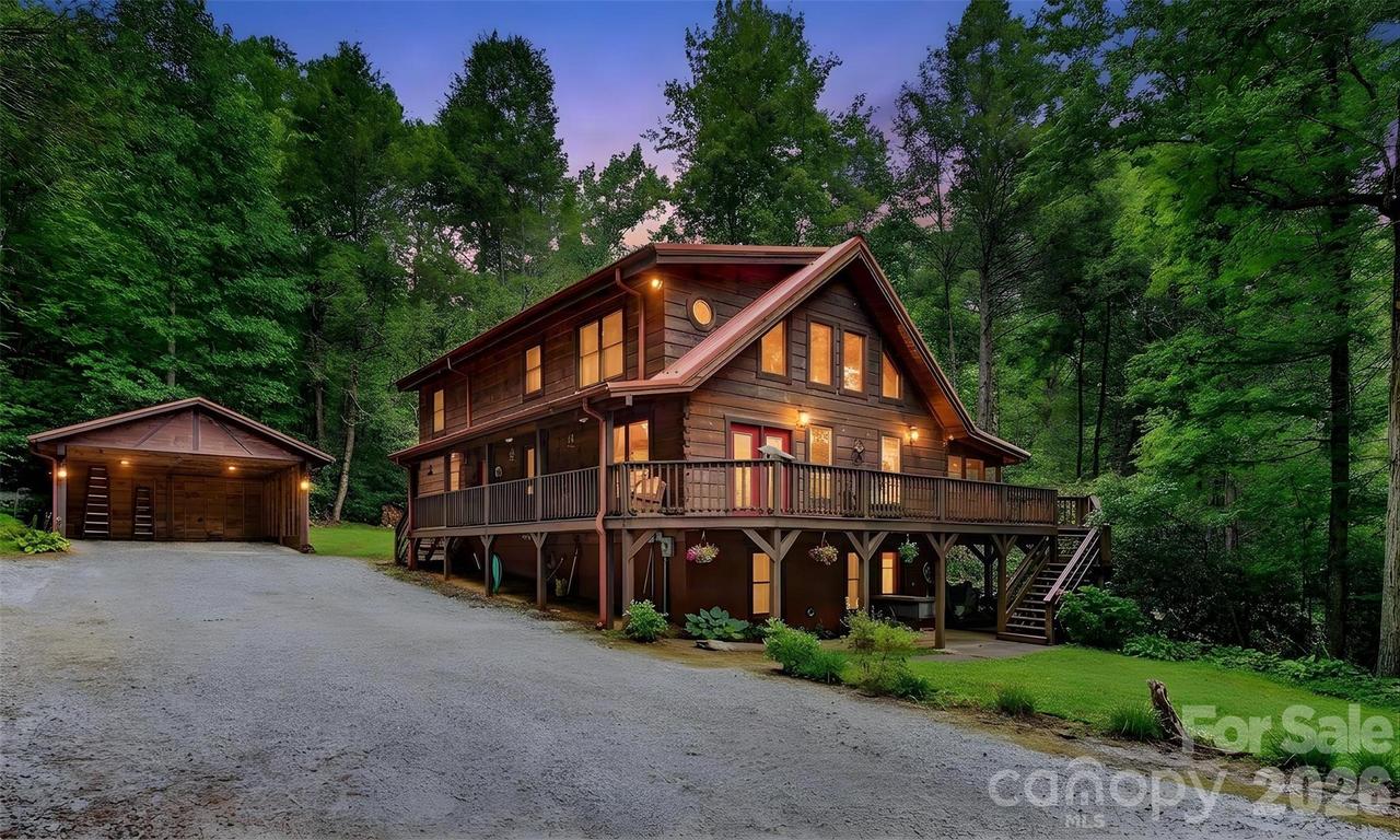 664 Paxton Creek Rd., Marion, NC 28752