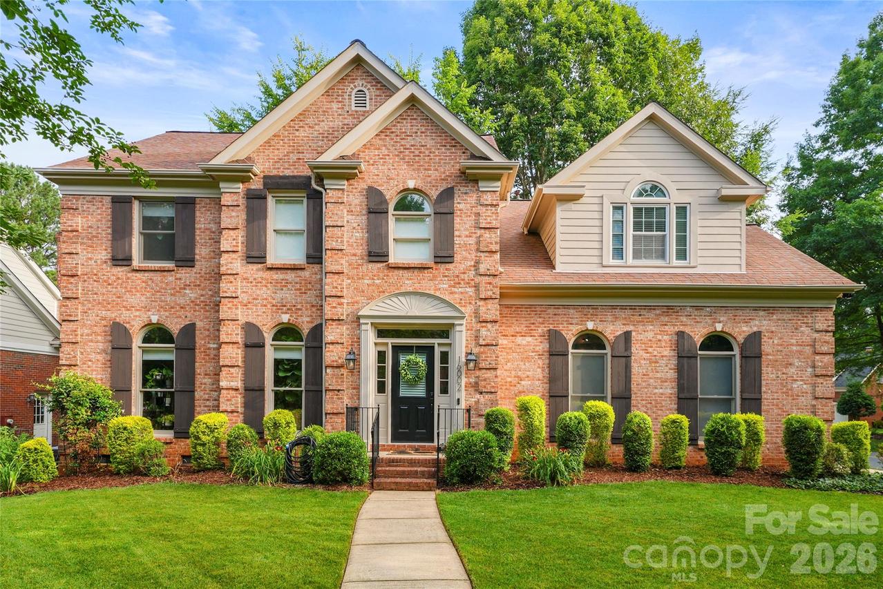 16002 Prestwoods Ln., Huntersville, NC 28078
