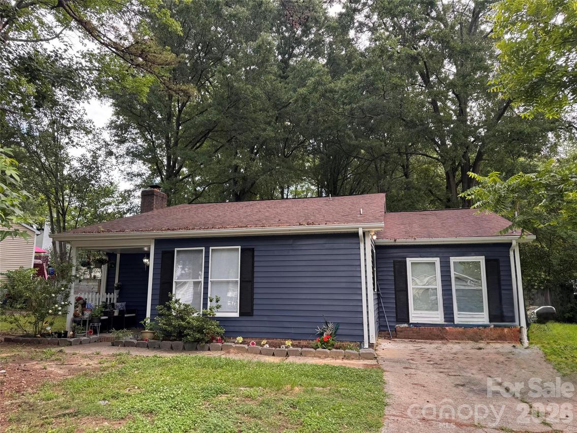 4509 Gaynelle Dr., Charlotte, NC 28215