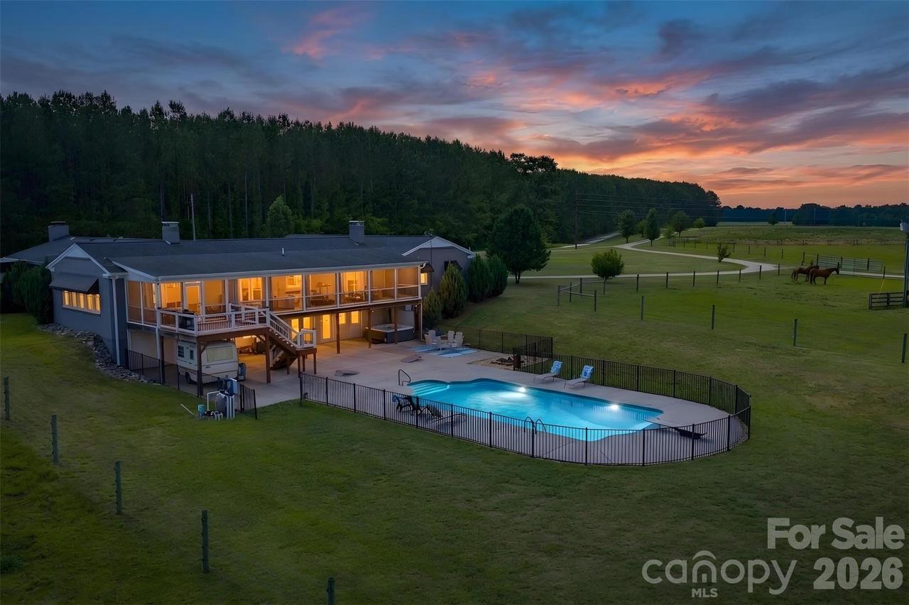 1425 Hobson Rd., Cleveland, NC 27013