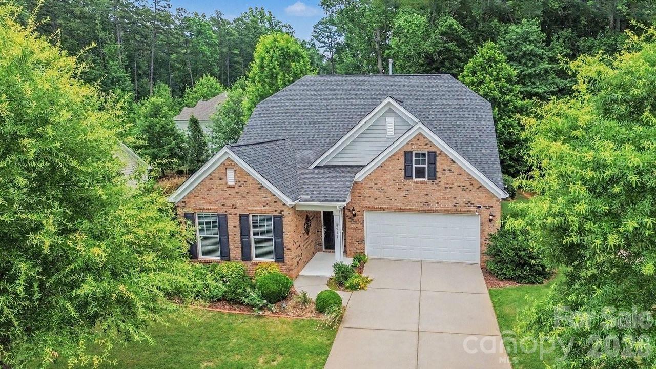 8911 Bur Ln., Huntersville, NC 28078