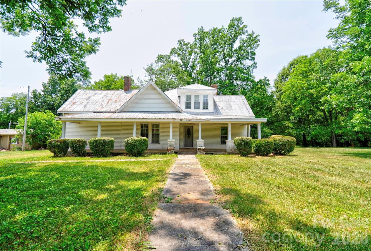 1813 Saint Marks Church Rd., Crouse, NC 28033