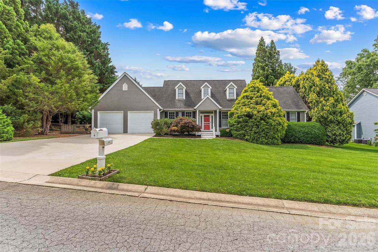 6 Southbrook Dr., Fletcher, NC 28732