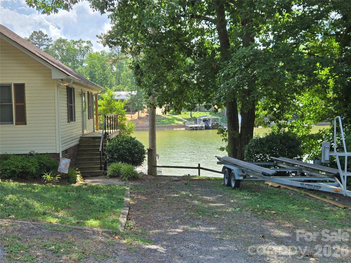 Pinehaven Dr. #289, Badin Lake, NC 28127