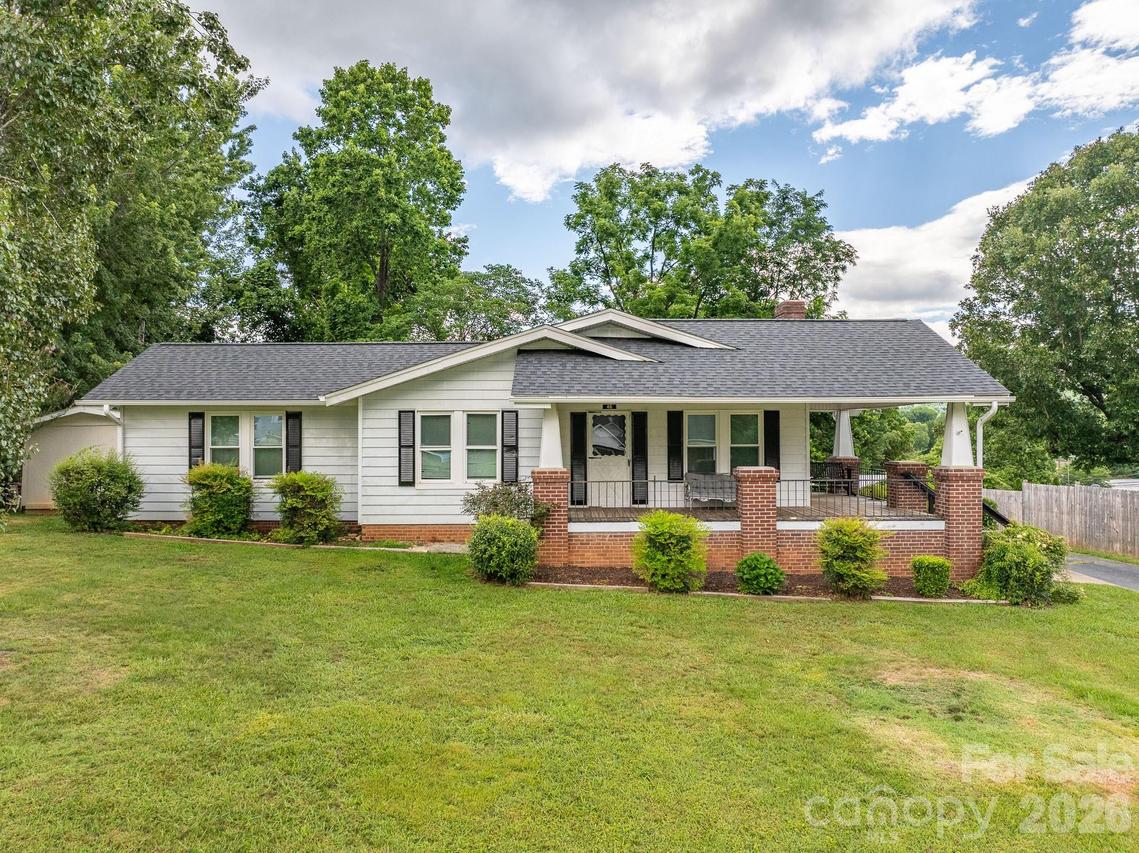 46 Gilkey St., Marion, NC 28752