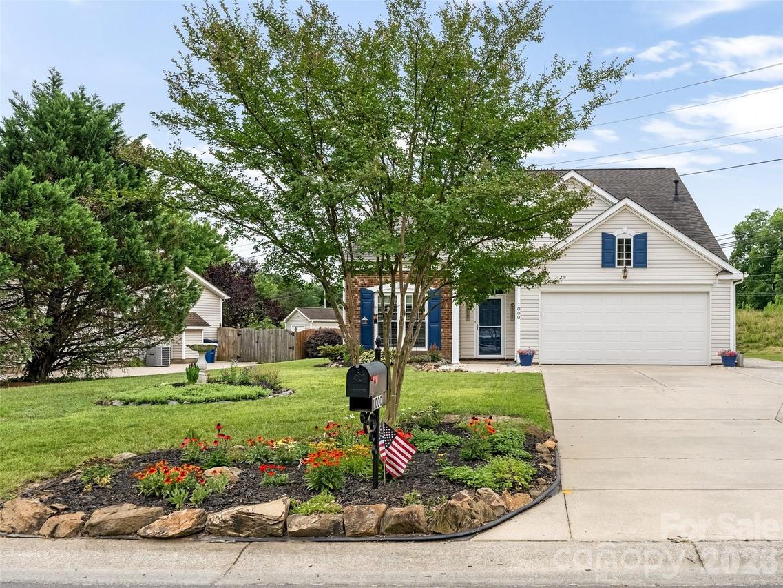 1000 Kerry Greens Dr., Matthews, NC 28104