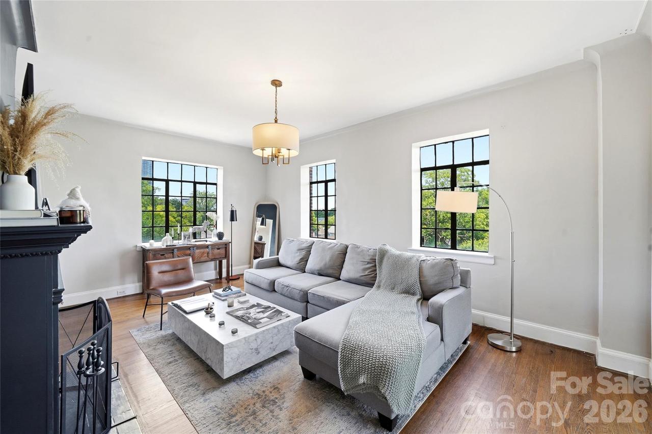 301 W 10th St. #506, Charlotte, NC 28202