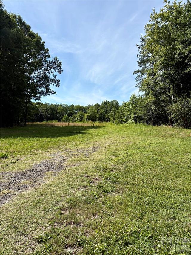 1323 Hill Rd. #2, Lincolnton, NC 28092