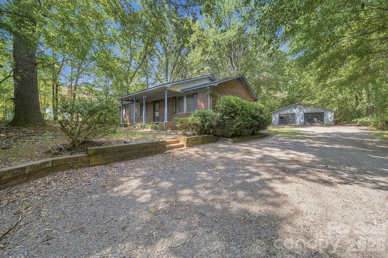 11488 Beagle St., Midland, NC 28107