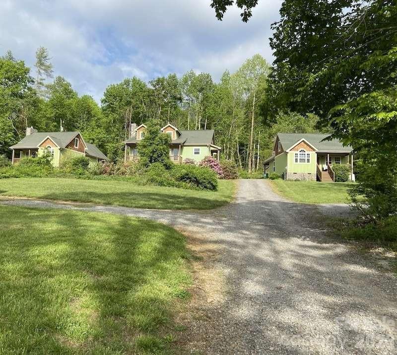 260 Bull Creek Rd., Asheville, NC 28805