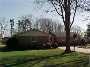921 Coventry Rd., Kannapolis, NC 28081