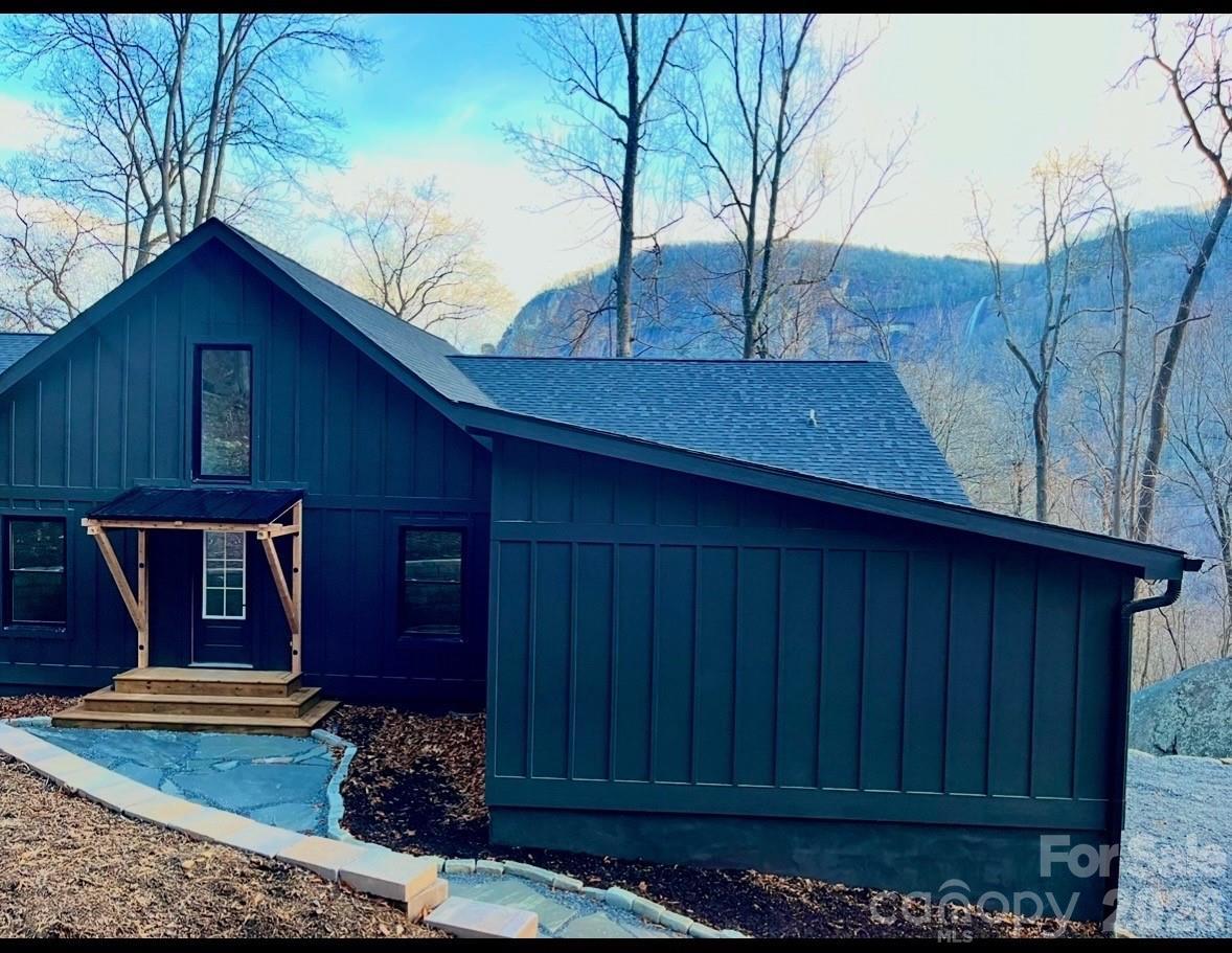 384 Cascada Vista Dr., Chimney Rock, NC 28720