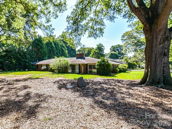 New Homes For Sale This Week That Attend East Mecklenburg High School: June 19th to June 25th