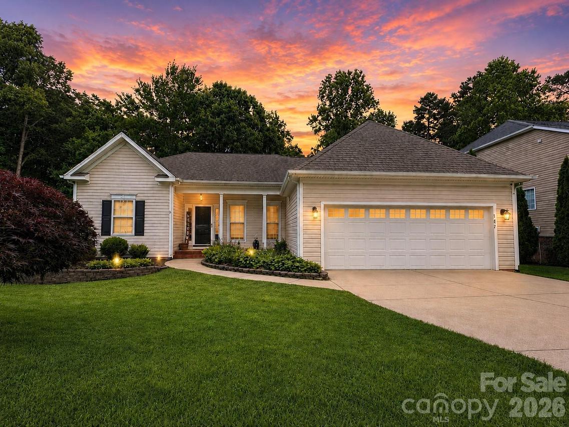 147 Broken Pine Ln., Mooresville, NC 28117