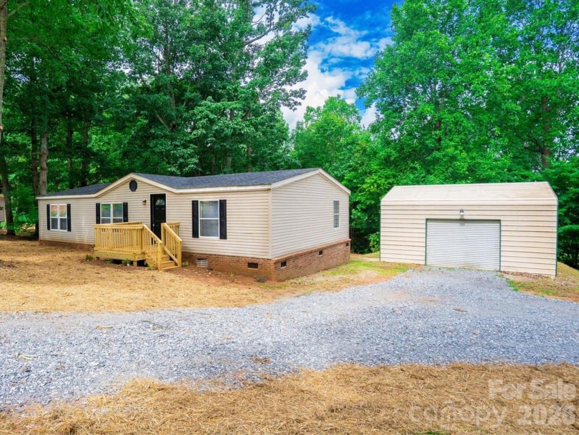4277 Apex Dr., Maiden, NC 28650