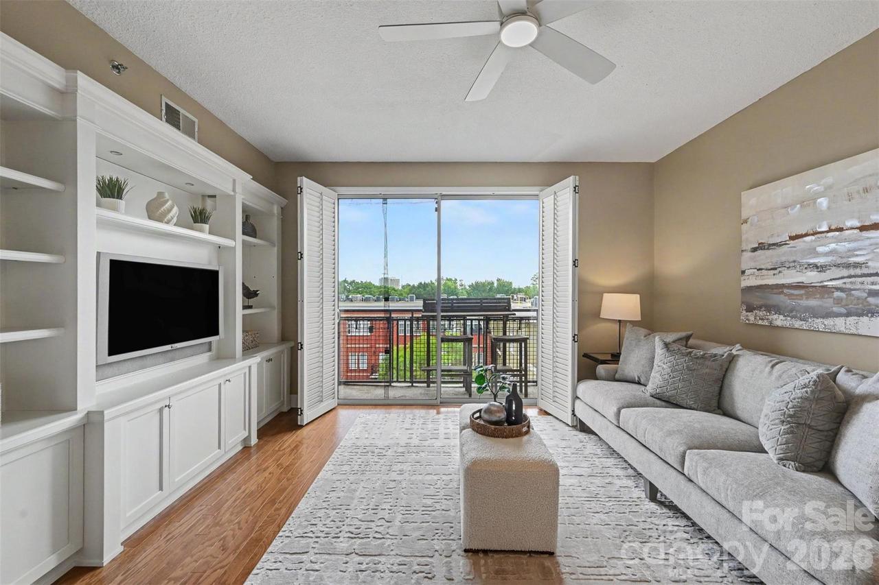 1315 East Blvd. #720, Charlotte, NC 28203