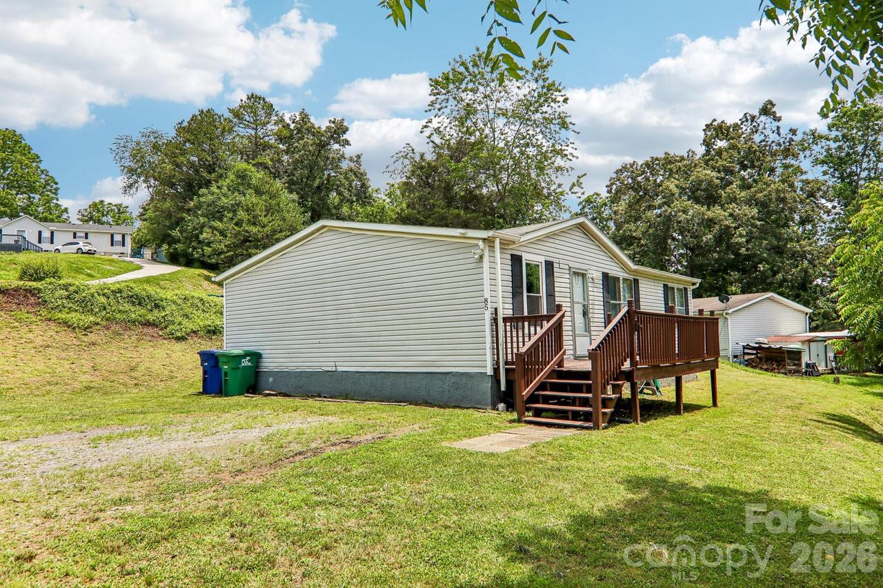 85 Star Flower Rd., Alexander, NC 28701