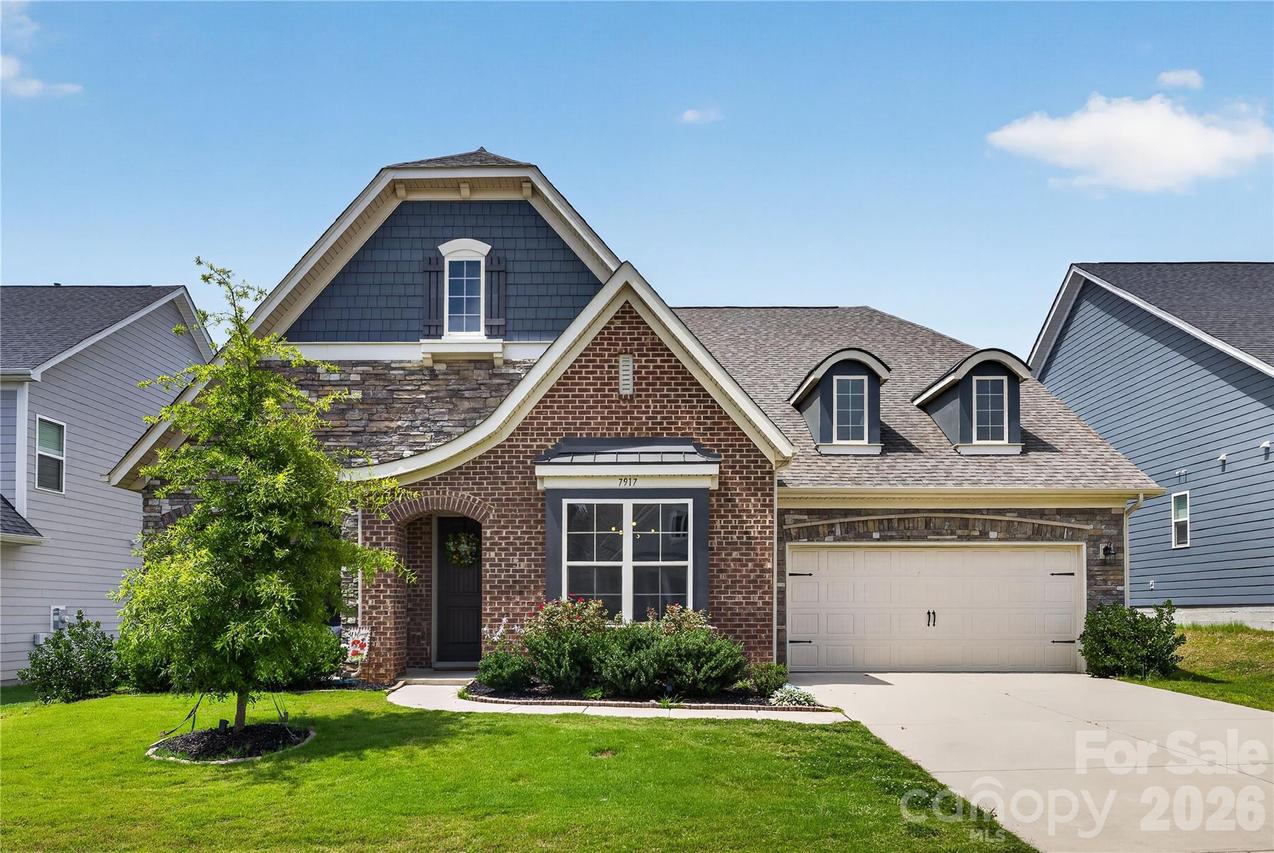 7917 Creek Park Dr., Denver, NC 28037