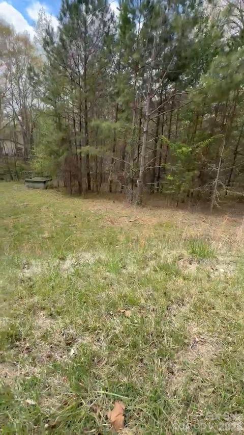 109 Church View Dr., Lawndale, NC 28090