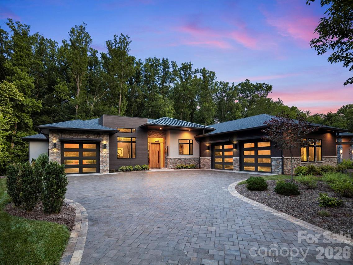 26 Whispering Bells Ct., Arden, NC 28704
