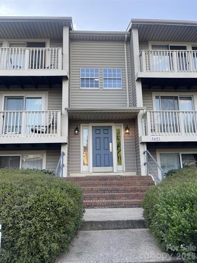 1641 Arlyn Cir. #F, Charlotte, NC 28213