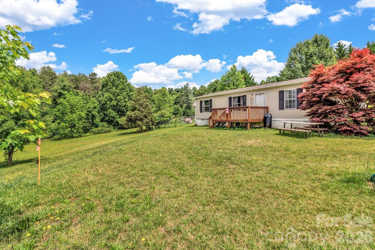 12 Green Cove Ln., Alexander, NC 28701