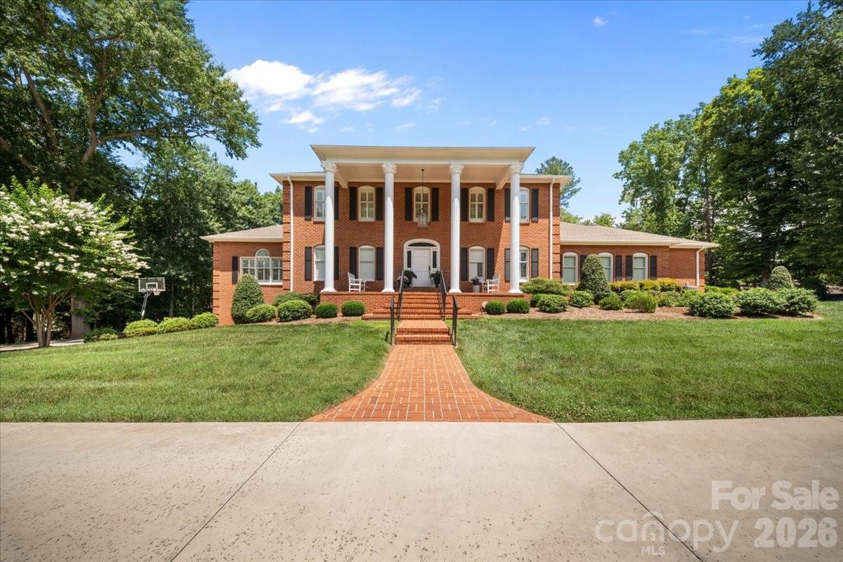 101 River Ridge Dr., Morganton, NC 28655