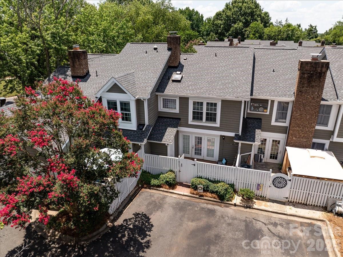 8220 Legare Ct., Charlotte, NC 28210