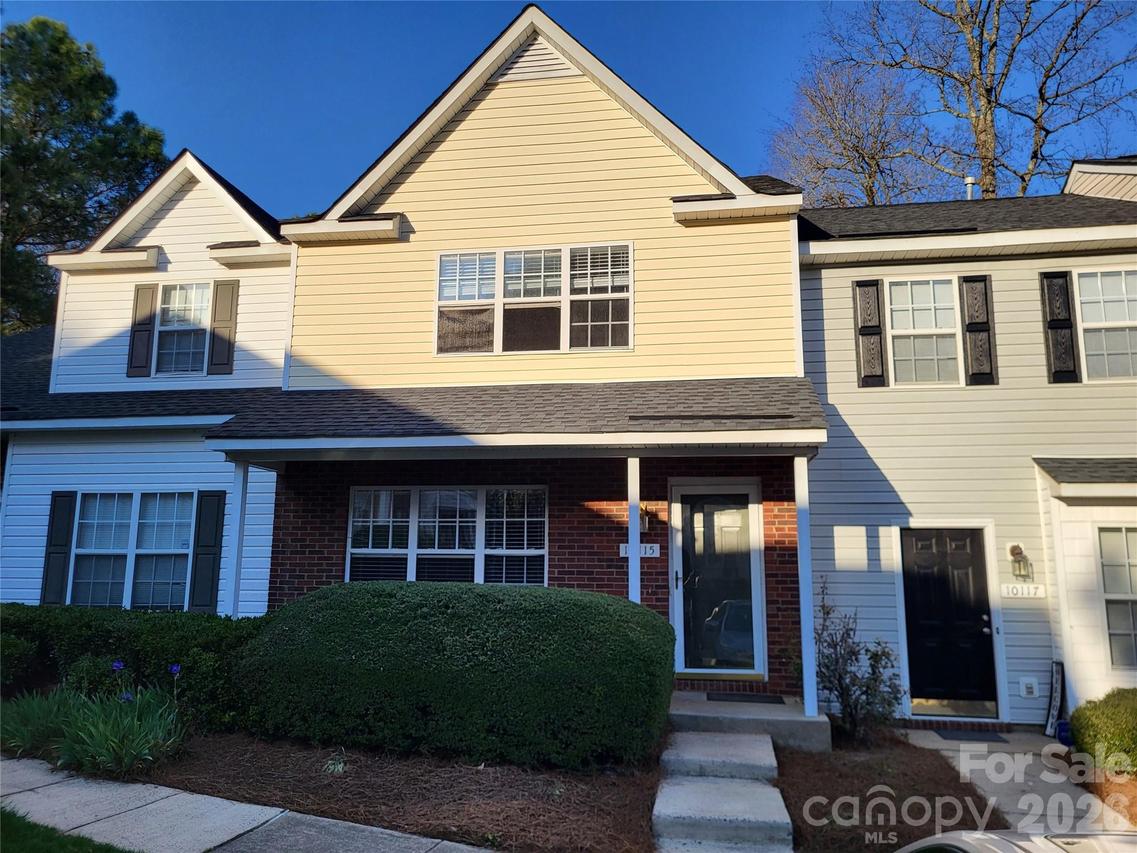 10115 Forest Landing Dr., Charlotte, NC 28213