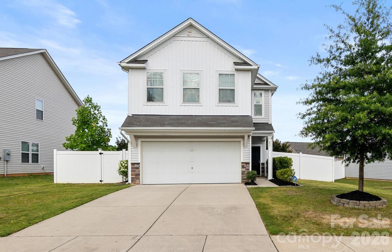 833 Georgia Oak Ln., Landis, NC 28088