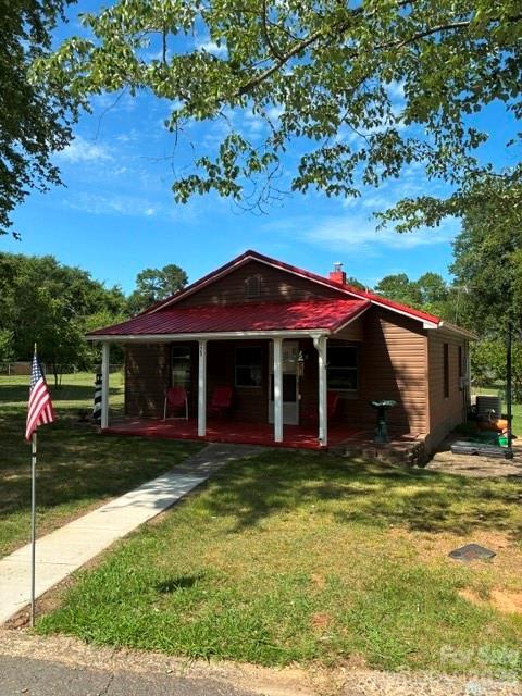 529 Cedar St., Troutman, NC 28166