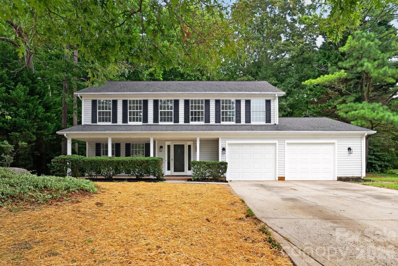 10304 Shady Rest Ln., Charlotte, NC 28214