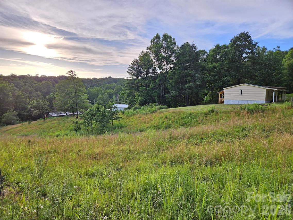 516 John Swofford Rd., Nebo, NC 28761