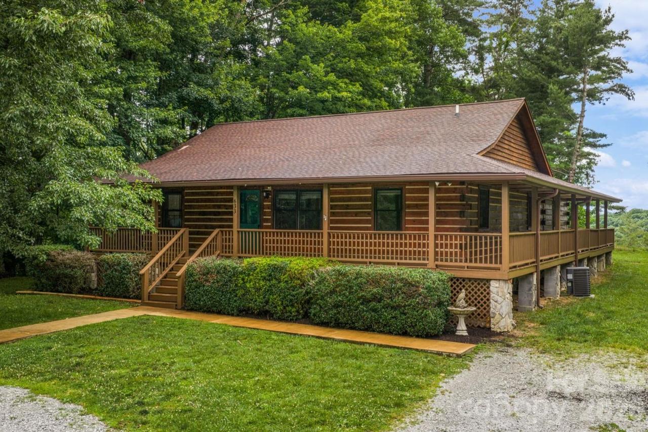 633 Wilson Ln., Boone, NC 28607