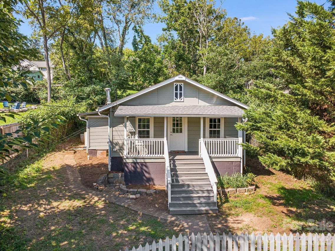 1055 Riverside Dr., Asheville, NC 28804