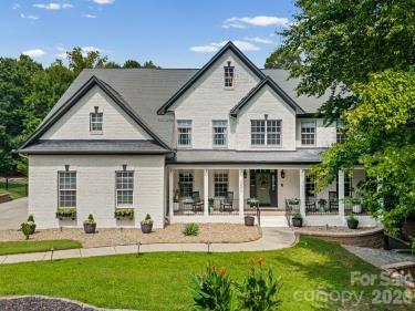 121 Isle Run Dr., Mooresville, NC 28117