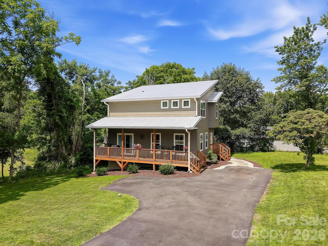 777 High St., Canton, NC 28716