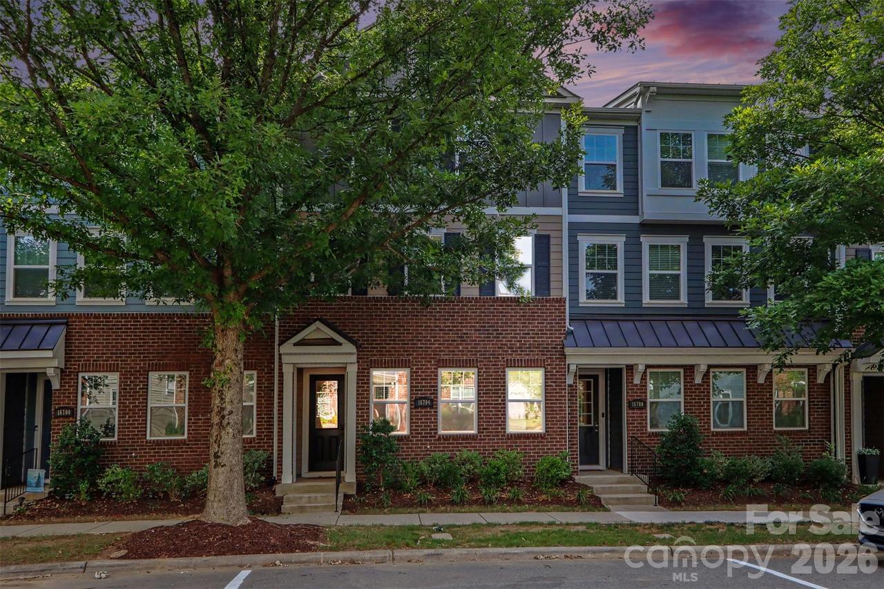 16704 Summers Walk Blvd. #27, Davidson, NC 28036