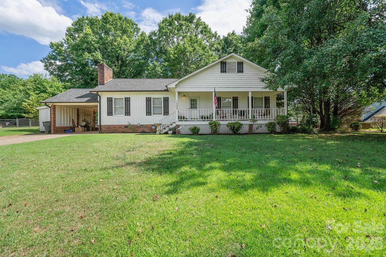 1504 2nd St., Conover, NC 28613