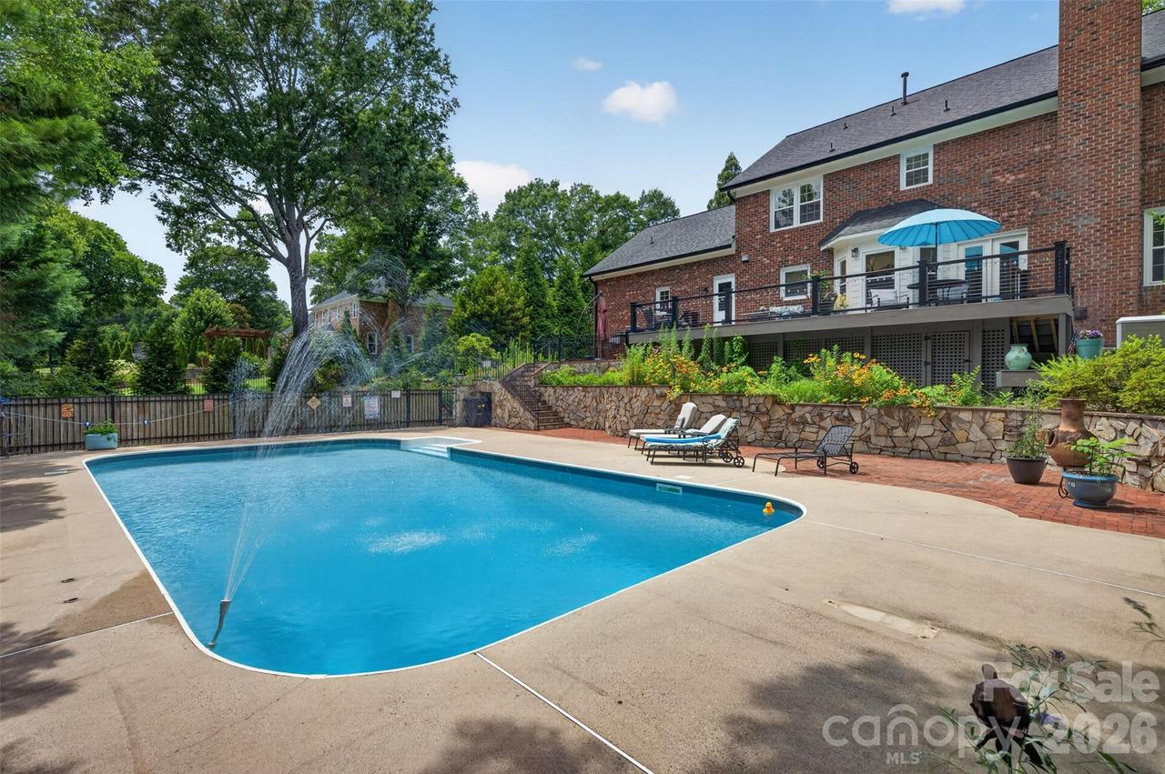 5843 Potomac Dr., Concord, NC 28027