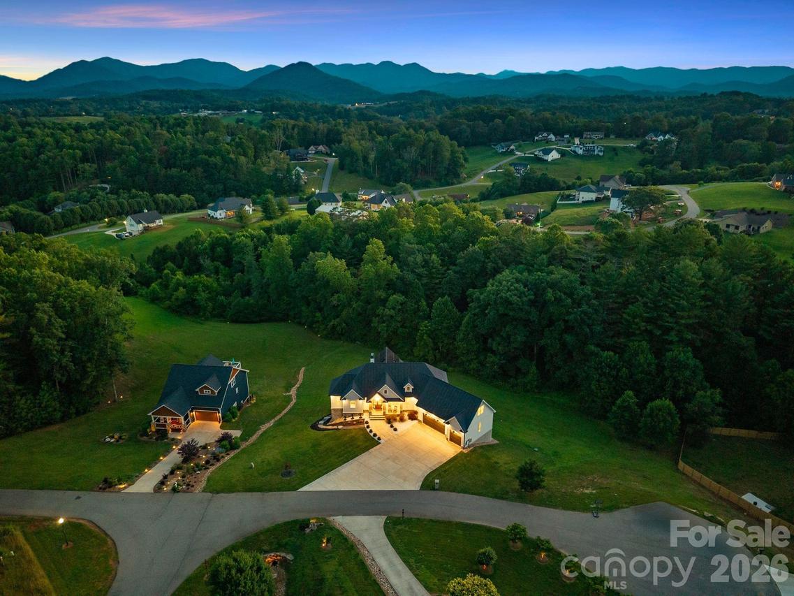 7 Temujin Dr., Leicester, NC 28748