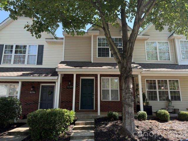 3139 Falling Rock Ct., Charlotte, NC 28213