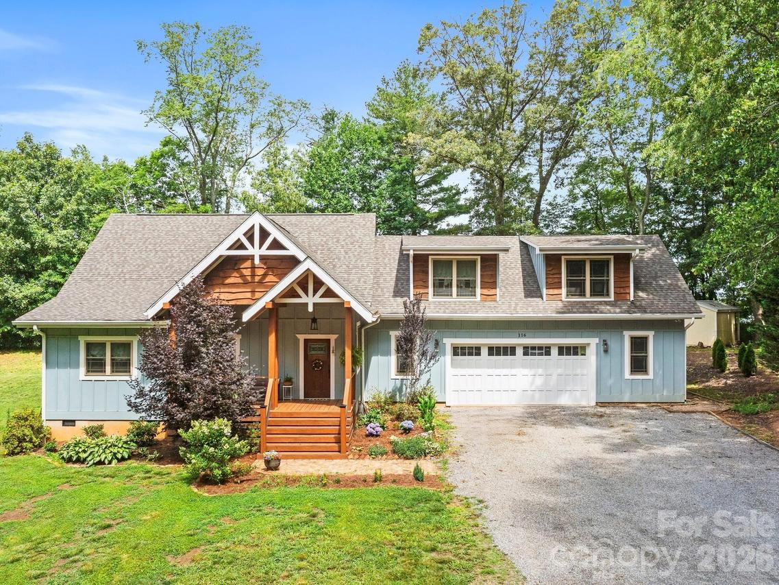 116 W Hiawatha Ct., Asheville, NC 28806