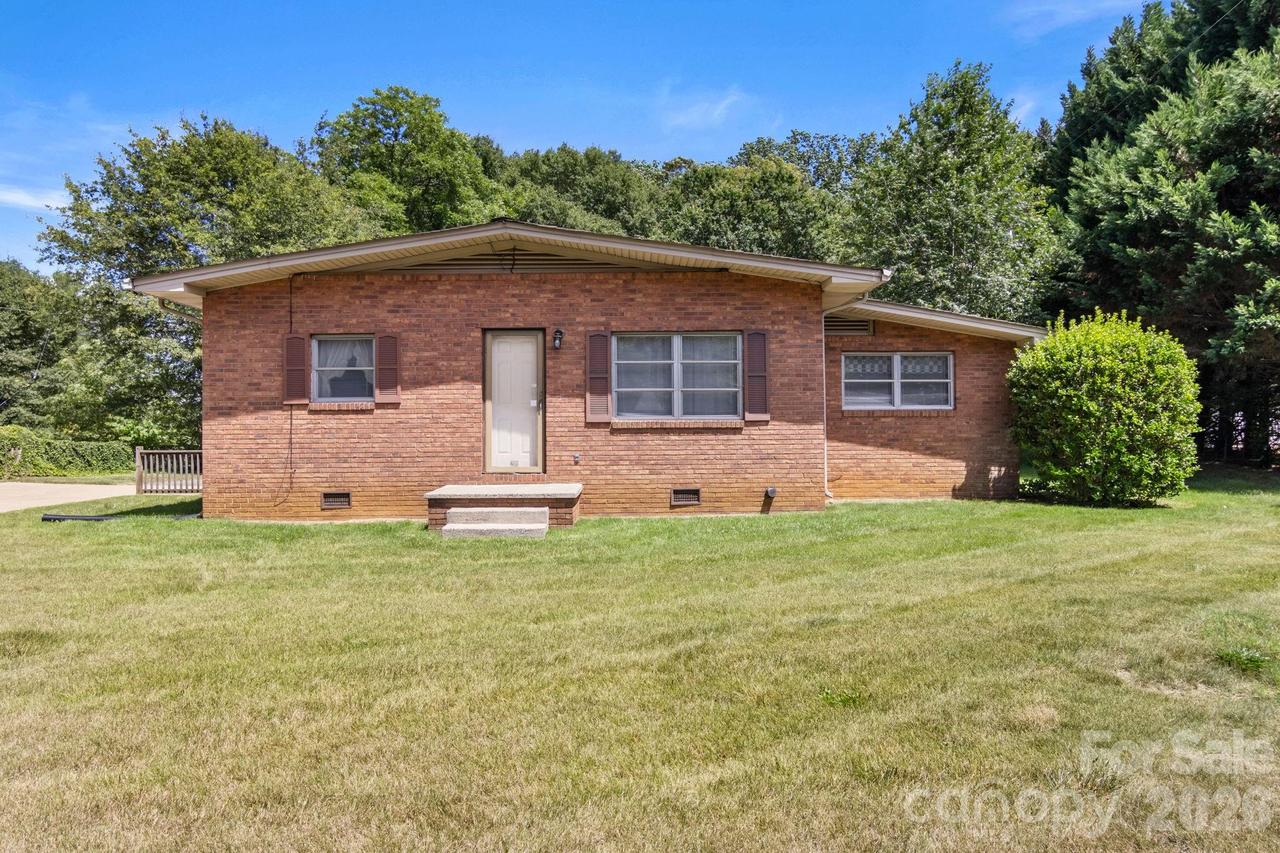 201 Peach St., Shelby, NC 28150